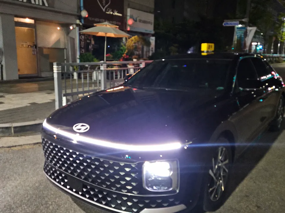 번호판과 지역 표기를 제거한 해남교도소 전국 장거리 예약택시 실제 차량